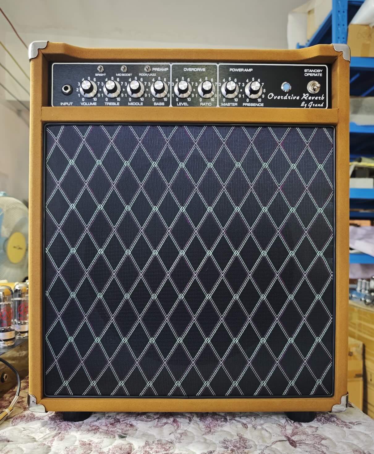 Custom ODR20 Overdrive Special Reverb Combo 20W in Brown